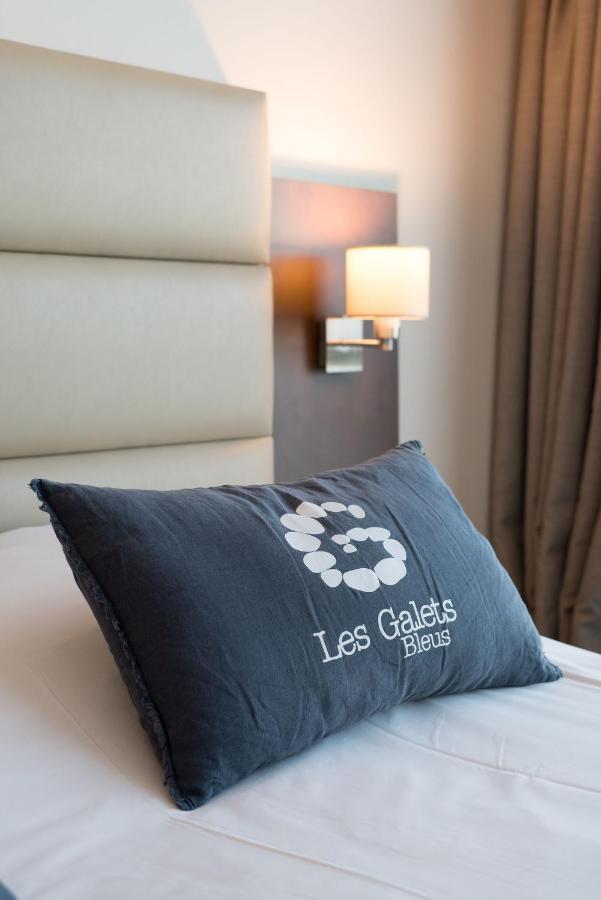 Hotel Les Galets Bleus カイユー・シュル・メール エクステリア 写真