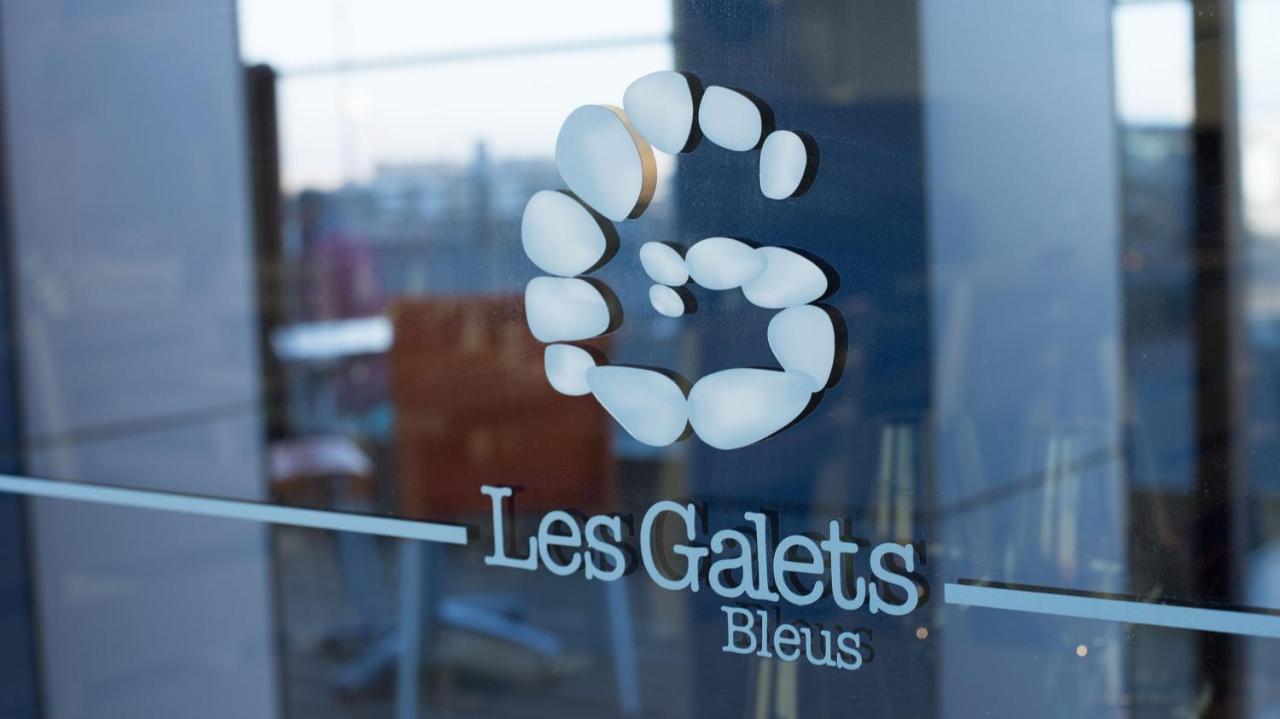 Hotel Les Galets Bleus カイユー・シュル・メール エクステリア 写真